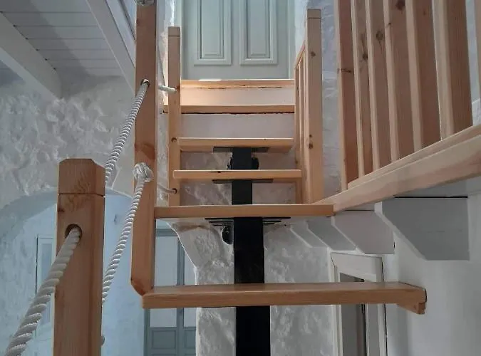 Oniropagida Nisyros #2 View Nikiá